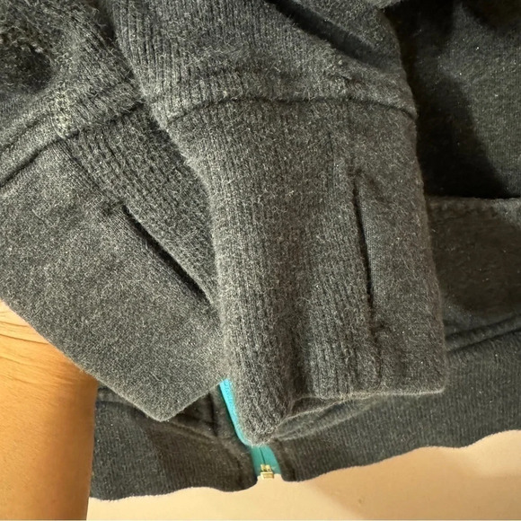 Ivivva by Lululemon Cuddle Me Jacket - Picture 4 of 6